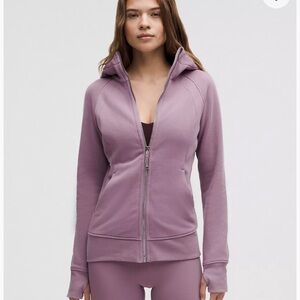Slightly used Lululemon Scuba Full Zip Hoodie